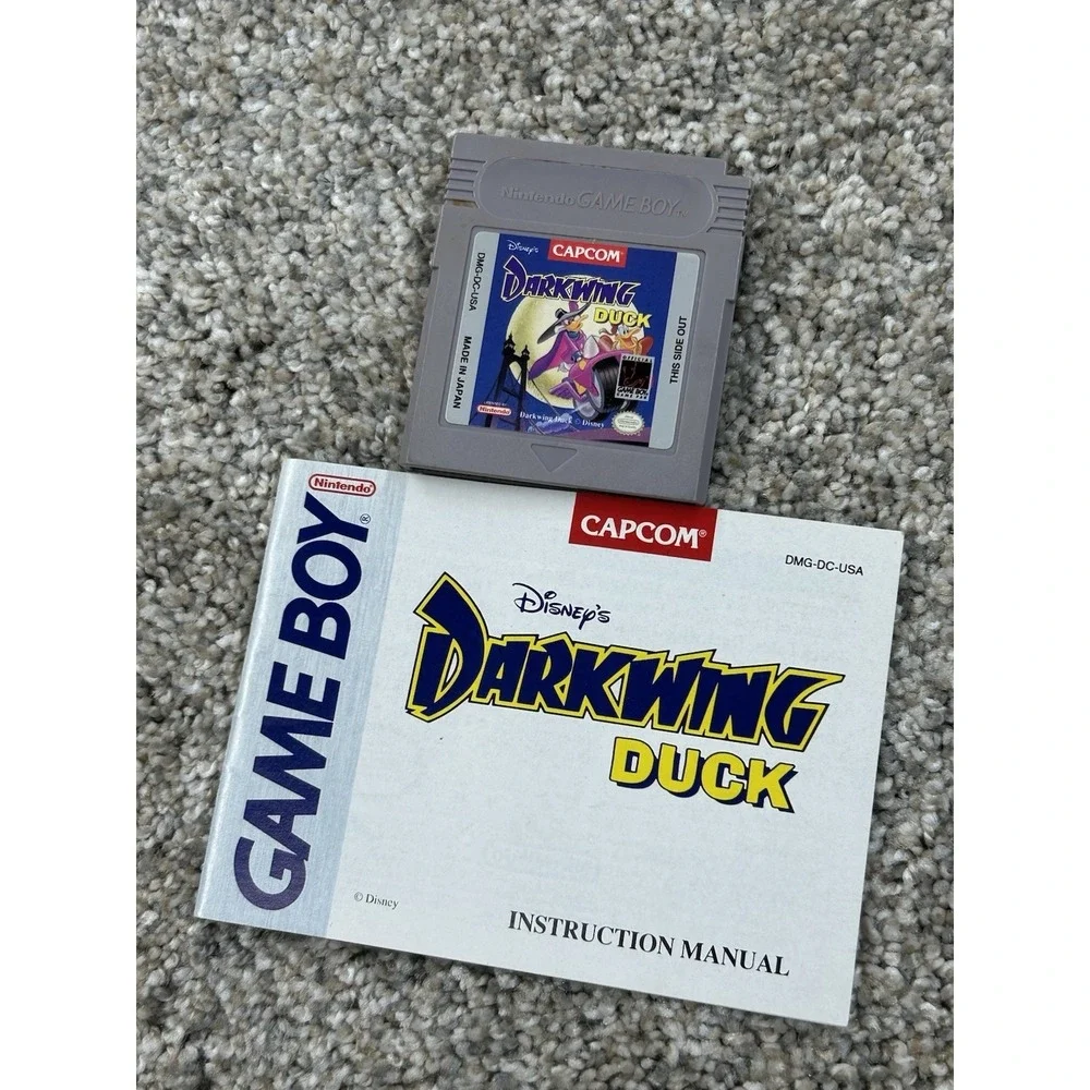 Disney's Darkwing Duck Nintendo Game Boy CART + MANUAL Capcom 1993